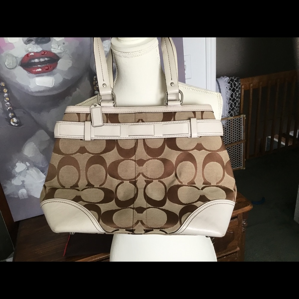 Large 15x10x6.5 Coach vintage satchel purse tote Bag - Picture 2 of 4